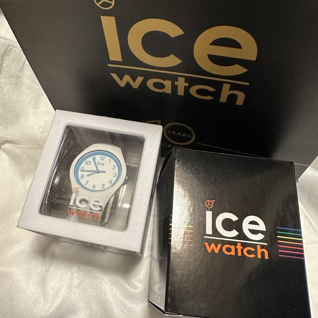 ice watch(アイスウォッチ)のice watch 白水色 レディースのファッション小物(腕時計)の商品写真