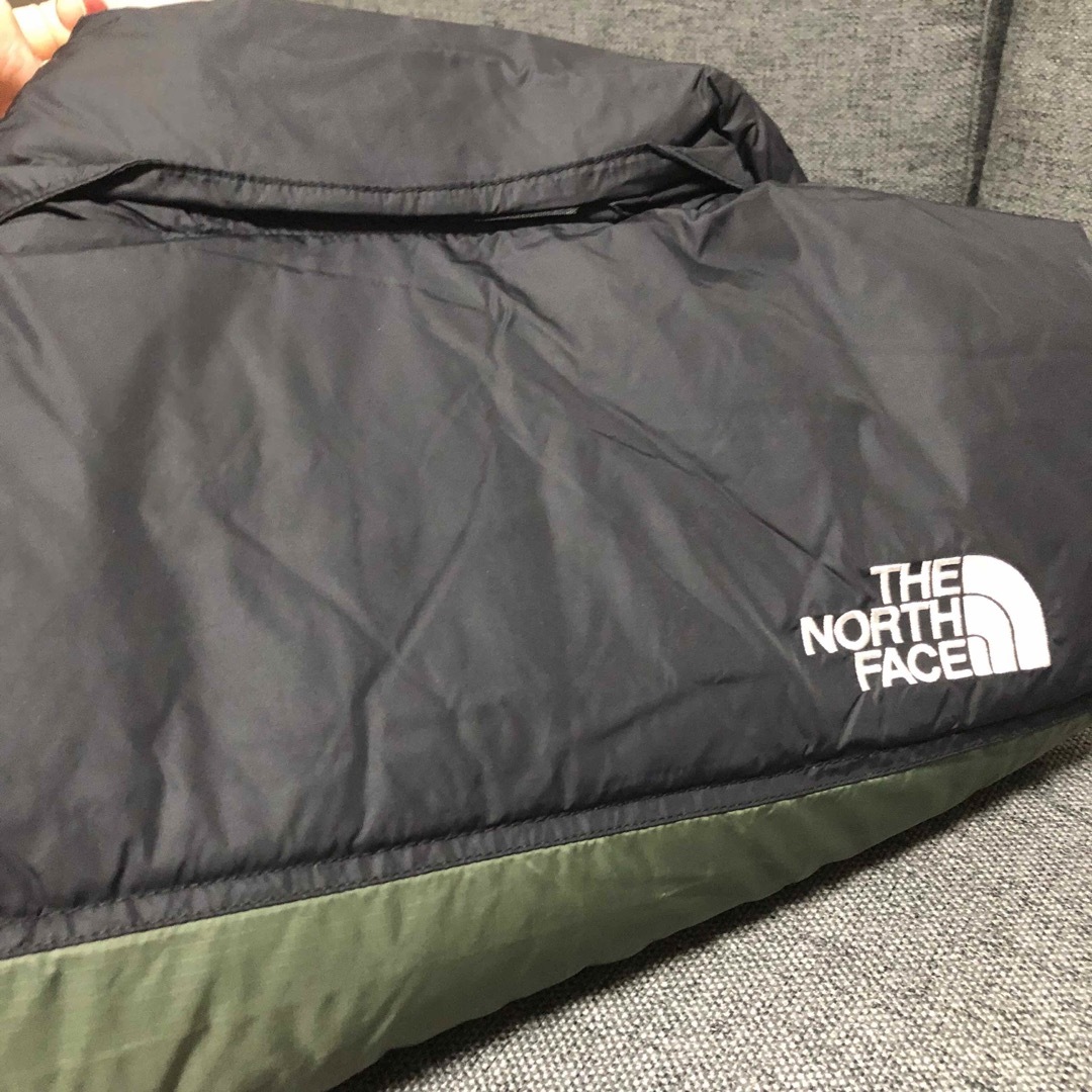 THE NORTH FACE(ザノースフェイス)のザノースフェイス  USモデル　レトロ　ヌプシ　ベスト　US Lサイズ メンズのジャケット/アウター(ダウンベスト)の商品写真