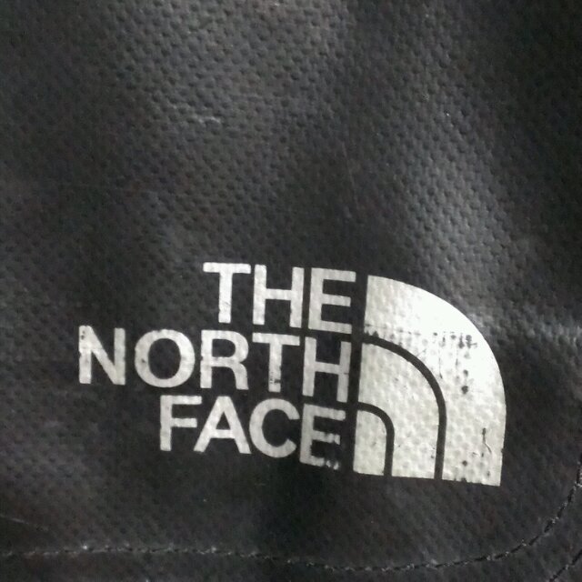 THE NORTH FACE(ザノースフェイス)のNORTH FACE  レディースのバッグ(メッセンジャーバッグ)の商品写真