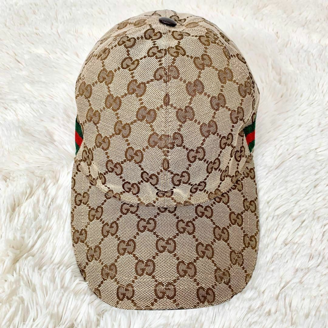 Gucci(グッチ)の【美品】グッチ ベースボールキャップ 帽子 GGキャンバス シェリーライン レディースの帽子(キャップ)の商品写真