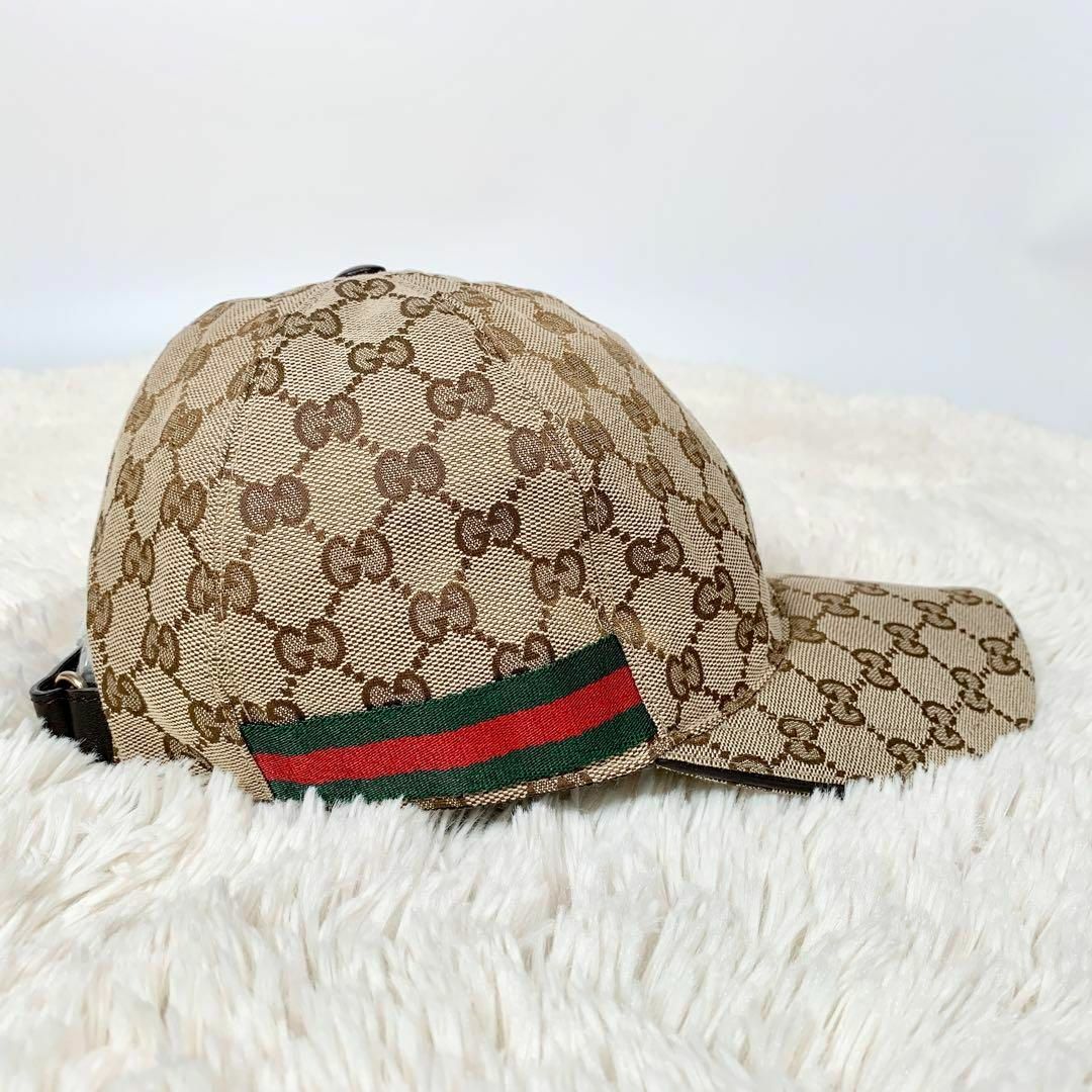 Gucci(グッチ)の【美品】グッチ ベースボールキャップ 帽子 GGキャンバス シェリーライン レディースの帽子(キャップ)の商品写真