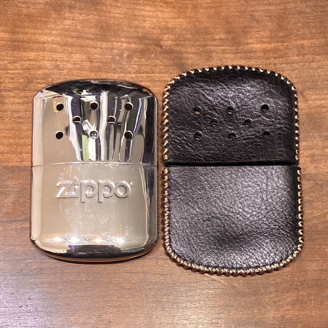 [本革] zippo ハンディウォーマー用 レザーカバー 革ケース ブラック 黒 スポーツ/アウトドアのアウトドア(ストーブ/コンロ)の商品写真