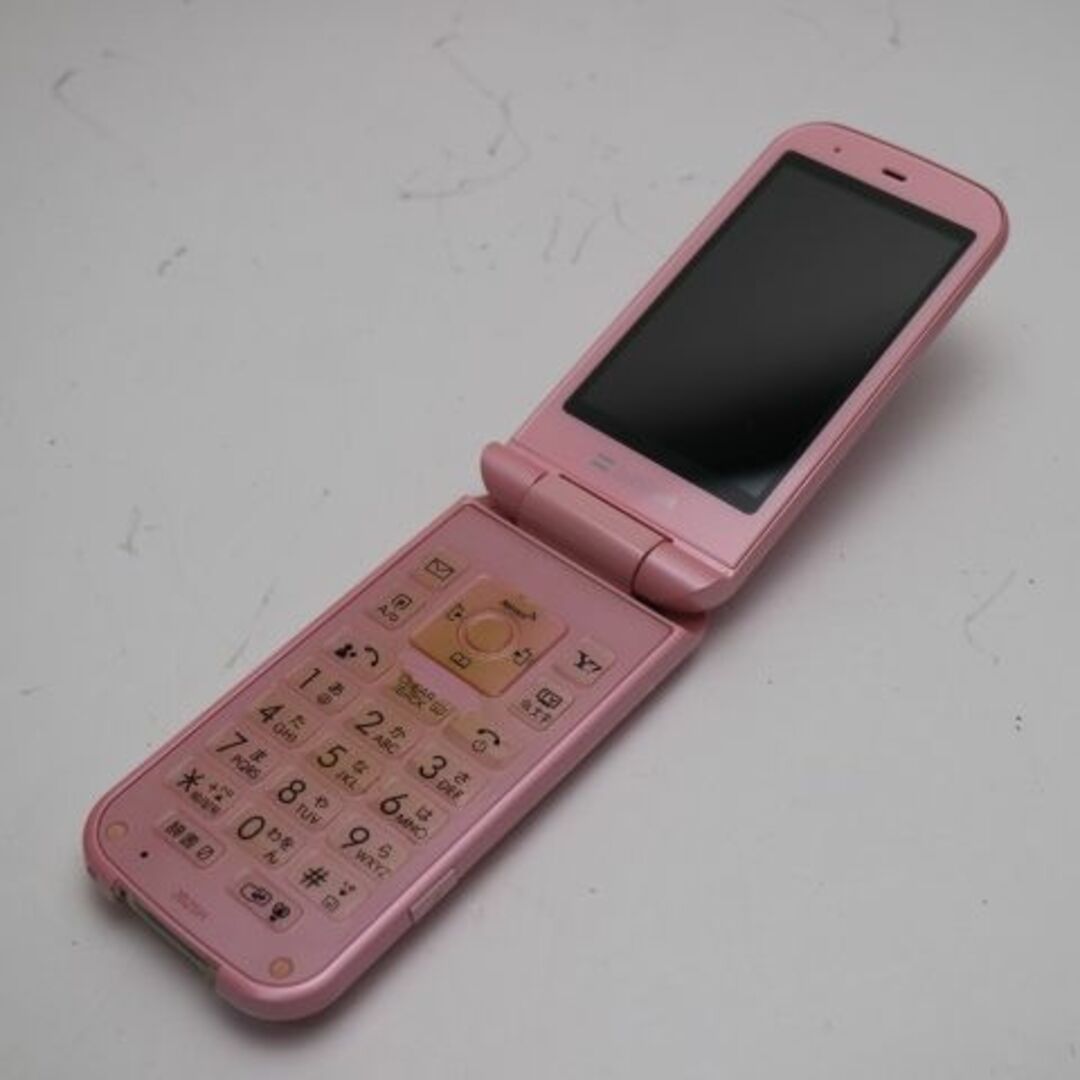 SHARP(シャープ)の良品中古 202SH PANTONE ライトピンク M333 スマホ/家電/カメラのスマートフォン/携帯電話(携帯電話本体)の商品写真