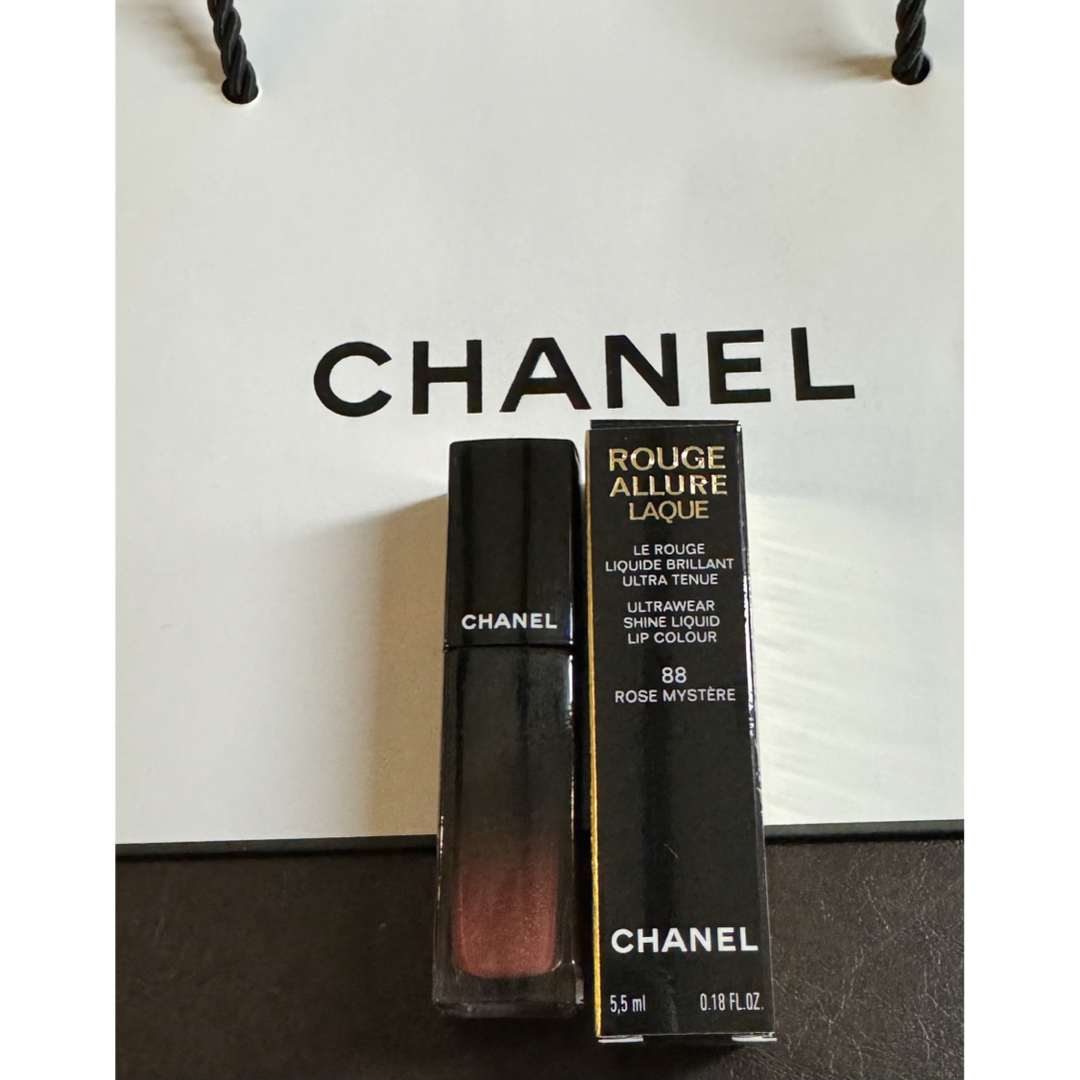 CHANEL(シャネル)のシャネルルージュアリュールラック88 コスメ/美容のベースメイク/化粧品(口紅)の商品写真