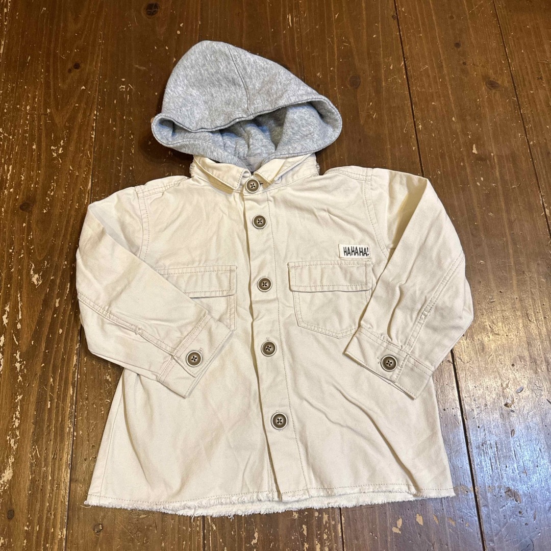 ZARA(ザラ)のZARA キッズ　バックプリント付きジャケット キッズ/ベビー/マタニティのキッズ服男の子用(90cm~)(ジャケット/上着)の商品写真