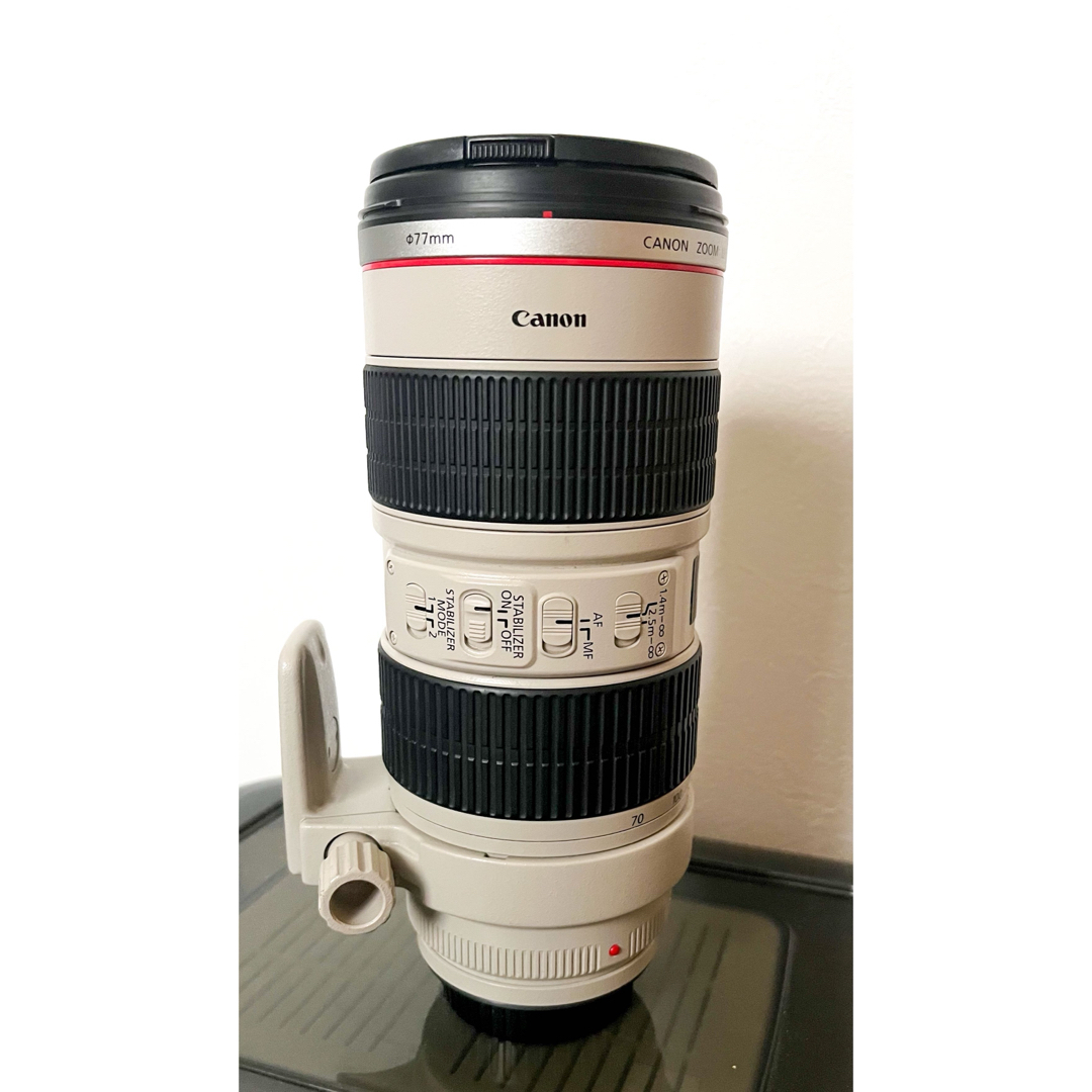 Canon(キヤノン)の【キャノン純正】CANON EF70-200mm F2.8L IS USM【望遠 スマホ/家電/カメラのカメラ(レンズ(ズーム))の商品写真