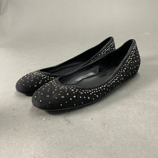 ヴァレンティノ(VALENTINO)の1L5《美品》VALENTINO GARAVANI ヴァレンティノ ガラヴァーニ  38(24cm相当) ブラック ラインストーン フラットシューズ バレエシューズ レディース 靴(ハイヒール/パンプス)