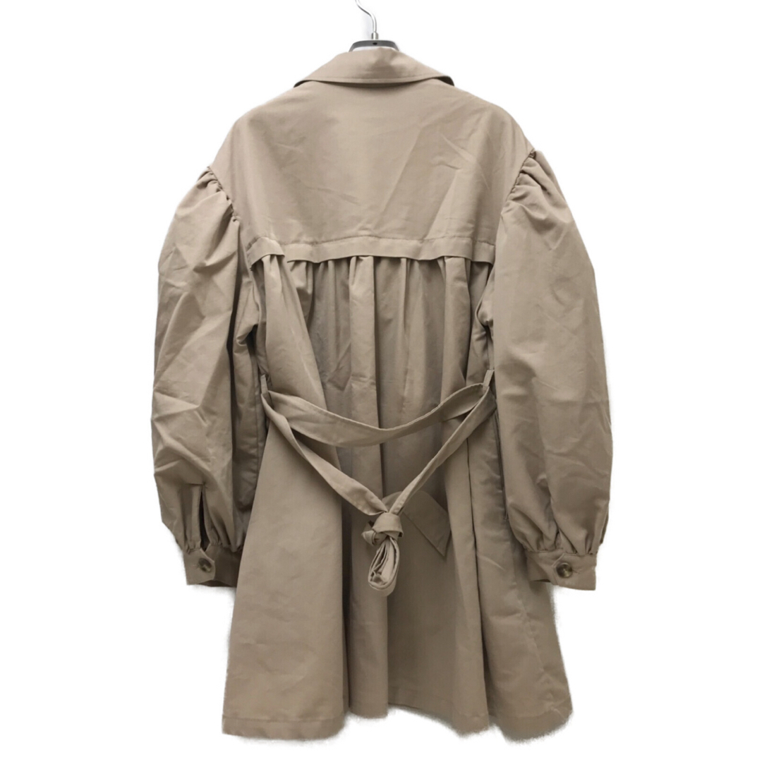 épine(エピヌ)の epine arm volume mini trench coat beige レディースのジャケット/アウター(トレンチコート)の商品写真