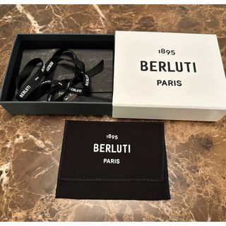 ベルルッティ(Berluti)の新品未使用★ベルルッティ カードケースカバー 保存袋 布袋(名刺入れ/定期入れ)