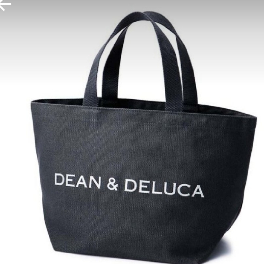 DEAN & DELUCA(ディーンアンドデルーカ)の🉐DEEN&DELUCA限定トートバッグ　ロゴラメ入り レディースのバッグ(トートバッグ)の商品写真