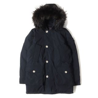 ウールリッチ(WOOLRICH)のWOOLRICH ウールリッチ ダウン サイズ:XS ラグジュアリー アークティック パーカー ダウン ジャケット コート  (LUXURY ARCTIC PARKA WOCPS2708D) ネイビー 紺 アウター ブルゾン シンプル カジュアル アウトドア テック ブランド 【メンズ】【中古】(ダウンジャケット)