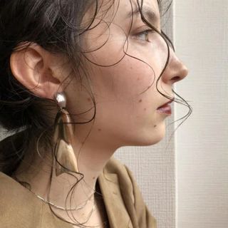 トゥデイフル(TODAYFUL)のyurika akutsu ino_brown 水牛ピアス(ピアス)