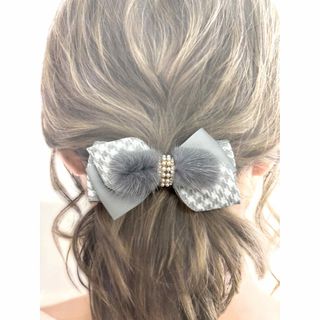 千鳥格子ミンクファー　グレー　バレッタ(ヘアアクセサリー)