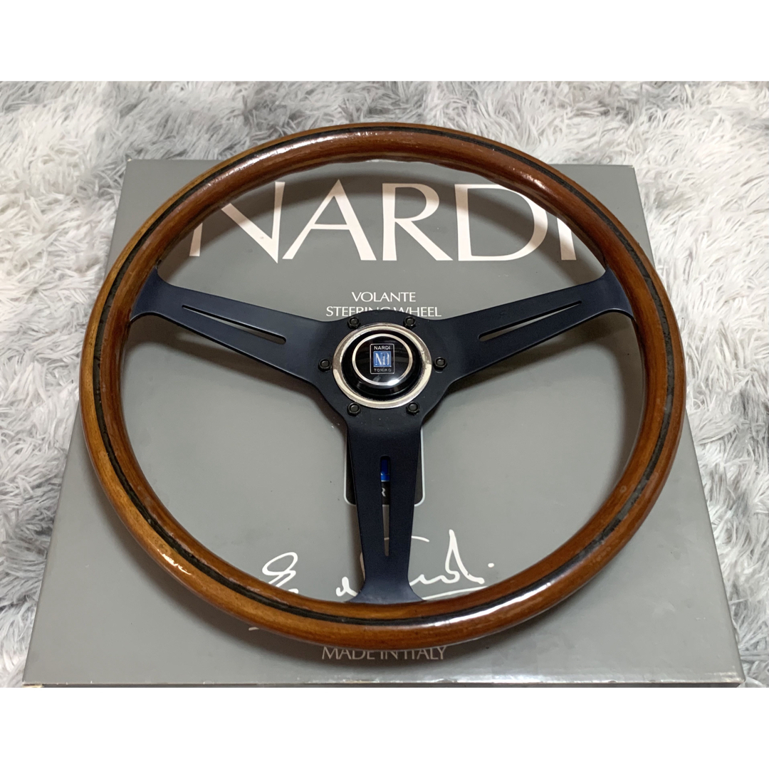 自動車【NARDI Classic】36Φ ウッドステアリング　ナルディ