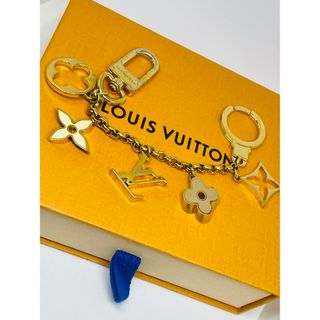 ルイヴィトン(LOUIS VUITTON)の✨早い者勝ち✨ルイヴィトン フルールドゥ モノグラム チャーム(チャーム)