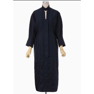 マメ(mame)の12/28までmame新品Cotton Double Cloth Dress(ひざ丈ワンピース)