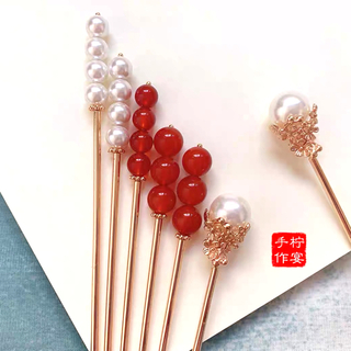 ノリタケ(Noritake)の紅珠糖葫蘆簪　赤金色髪飾り2点セット　かんざし　縁起物　中華風　新年　着物　漢服(ピアス)