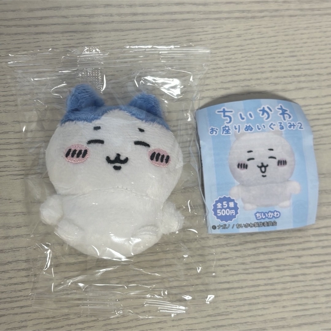 ちいかわ - ちいかわ お座りぬいぐるみ2 ハチワレ ぬいぐるみの ちいかわ - ちいかわ お座りぬいぐるみ2 ハチワレ ぬいぐるみの