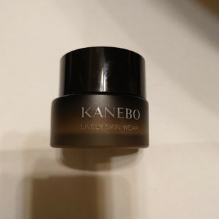 カネボウ(Kanebo)のカネボウ LIVELY SKIN WEAR(ファンデーション)