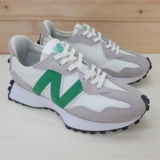 ニューバランス(New Balance)のニューバランス WS327LG ホワイト/グリーン 22㎝(スニーカー)