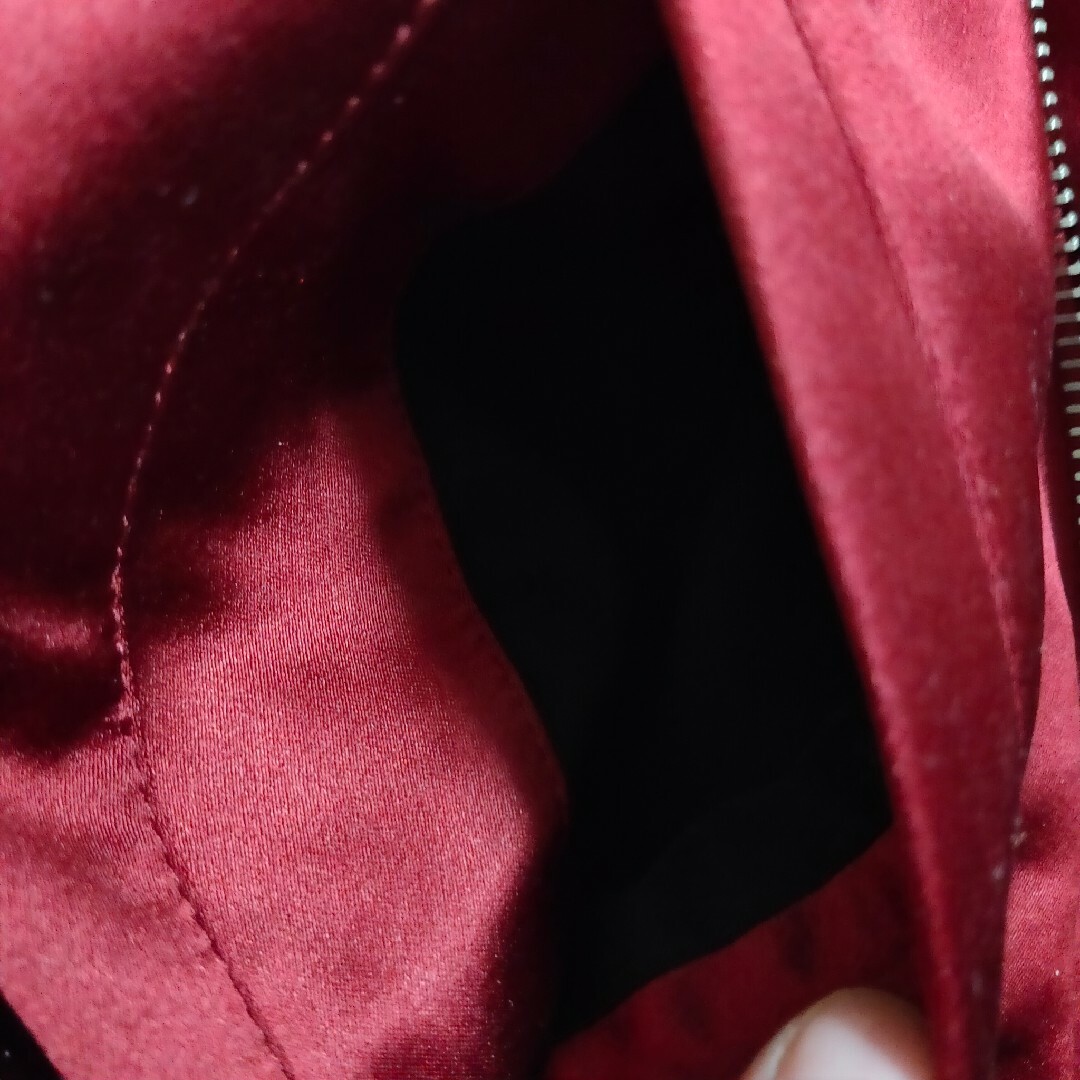 Saint Laurent(サンローラン)のタグ付き未使用 Saint Laurent ブルゾン ジャンパー ボルドー レディースのジャケット/アウター(ブルゾン)の商品写真