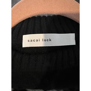 sacai luck - sacai luck ペプラムニット ケーブル編みの通販 by