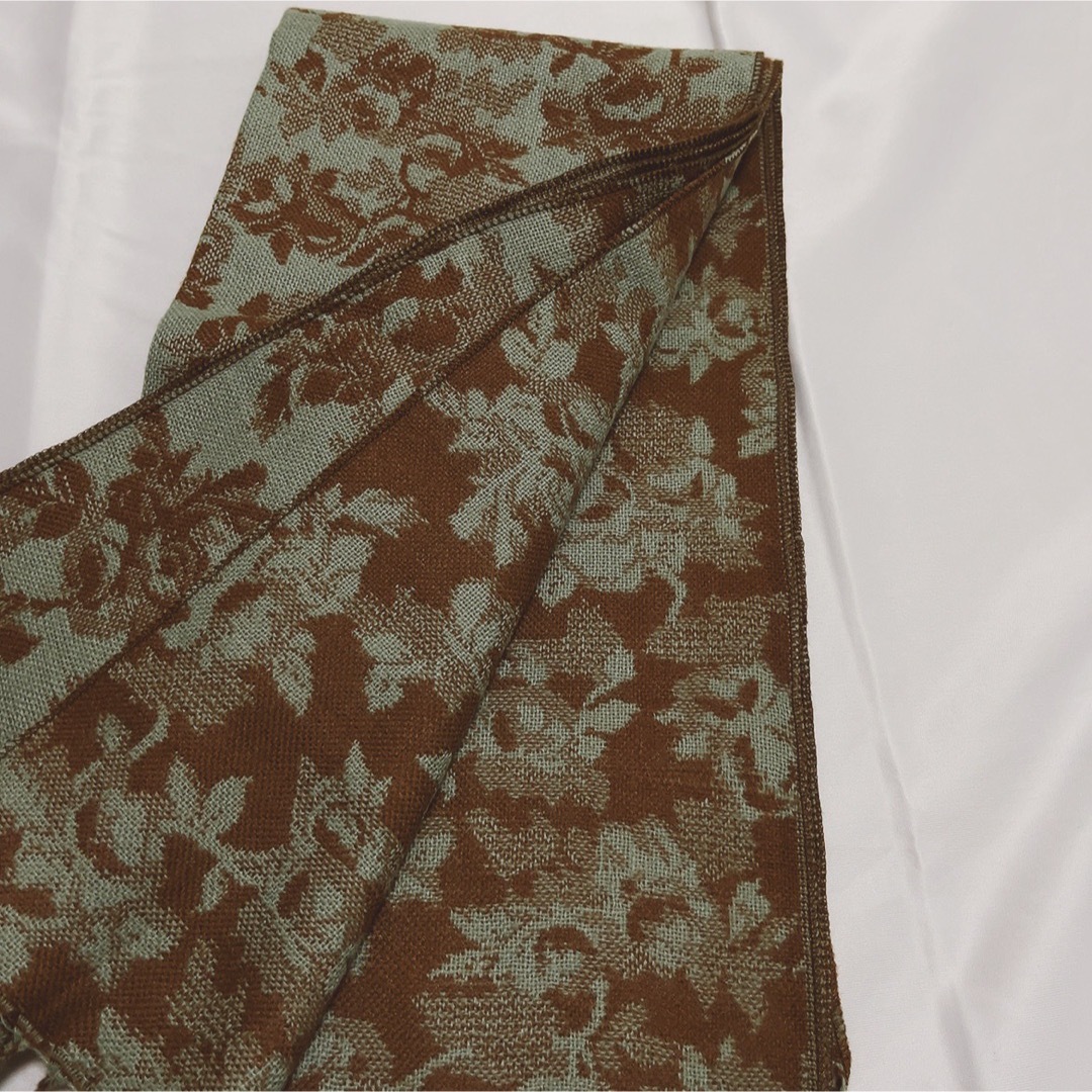 チョコミントグリーン ストール  花柄 レディース レディースのファッション小物(マフラー/ショール)の商品写真