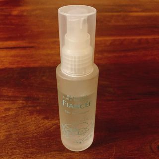 フィアンセ(FIANCEE)のフィアンセ　ボディミスト　ピュアシャンプーの香り　50ml(香水(女性用))