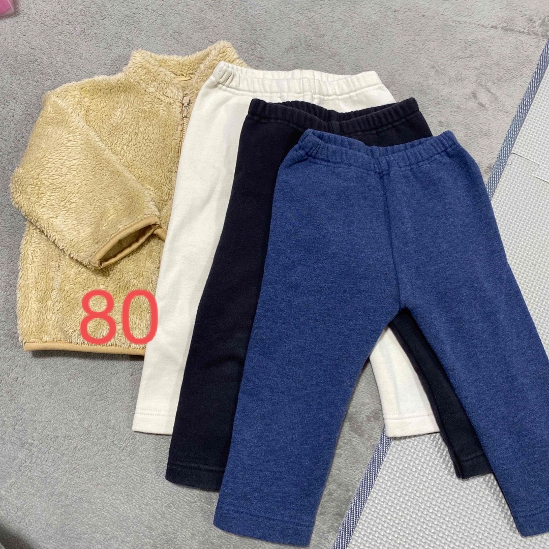 UNIQLO(ユニクロ)のUNIQLO 80のセット キッズ/ベビー/マタニティのベビー服(~85cm)(パンツ)の商品写真
