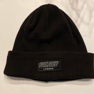 PALACE - PALACE ビーニー ニットキャップ ニット帽の通販｜ラクマ