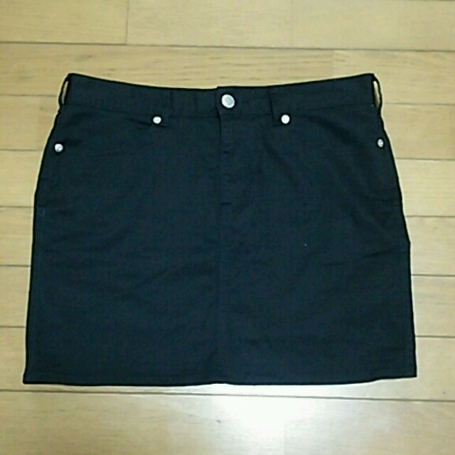 GU(ジーユー)のタイトスカート レディースのスカート(ミニスカート)の商品写真