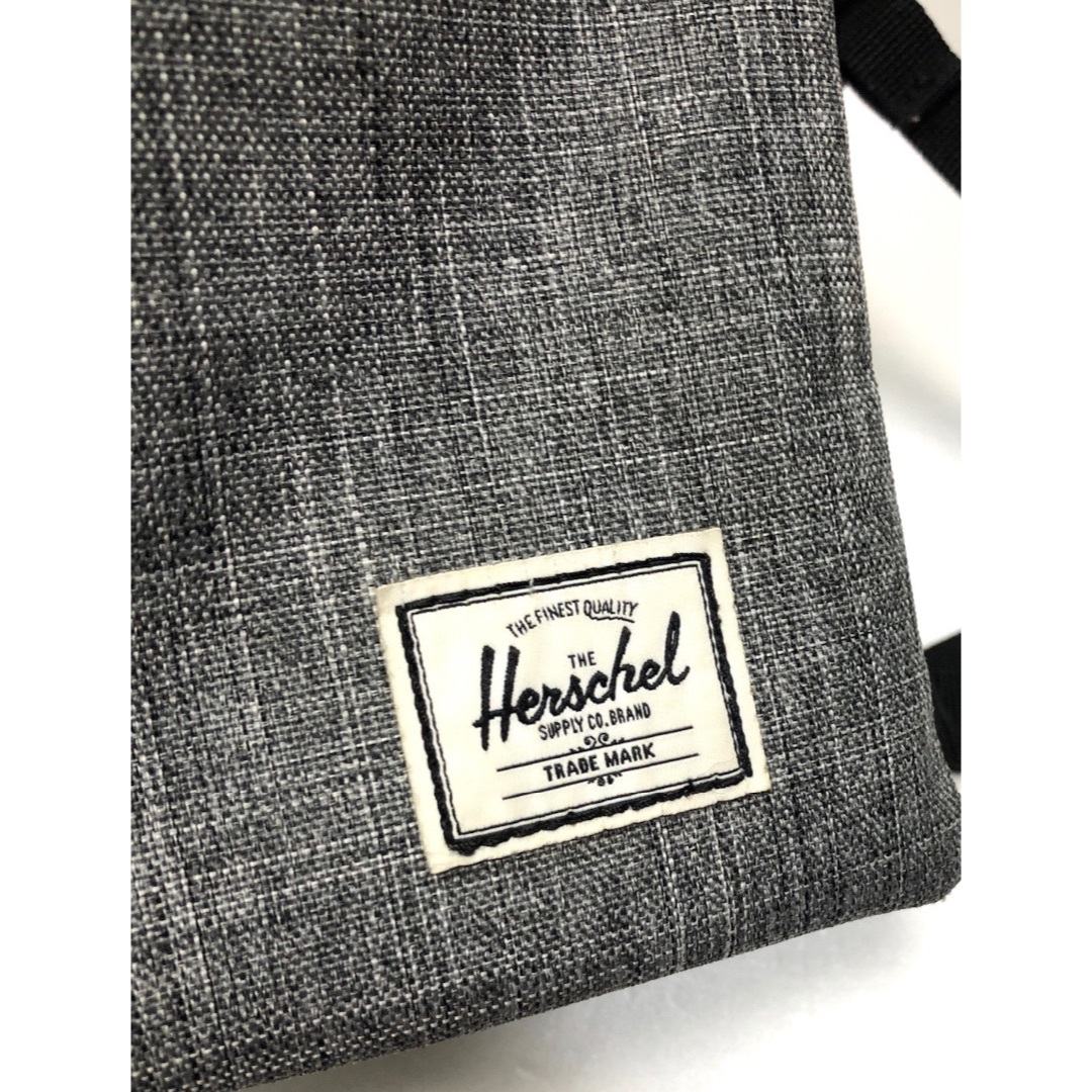 HERSCHEL(ハーシェル)のHERSCHEL ハーシェル 2311073 サコッシュ ショルダーバッグ グレ メンズのバッグ(ショルダーバッグ)の商品写真