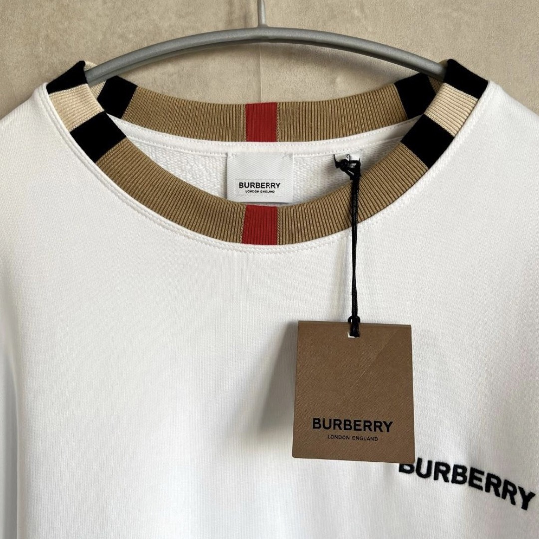 BURBERRY - 【新品未使用タグ付き】バーバリー ロゴ スウェット