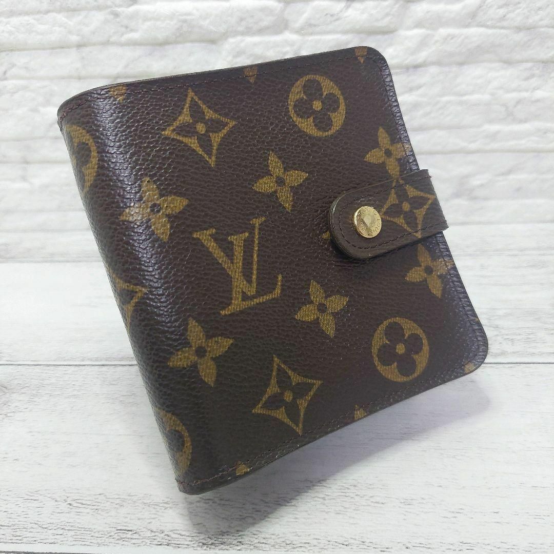 LOUIS VUITTON(ルイヴィトン)の✨美品✨ルイヴィトン モノグラム コンパクト ジップ  折り財布 ラウンドジップ レディースのファッション小物(財布)の商品写真