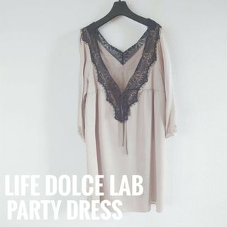 LIFE dolce lab　胸元レースVネックワンピース　ドレス　結婚式(ミニドレス)