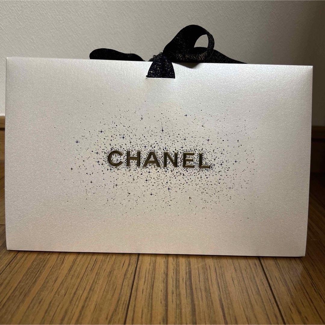 CHANEL(シャネル)のシャネル　2023年ホリデーギフトラッピングボックス コスメ/美容のコスメ/美容 その他(その他)の商品写真