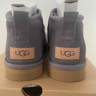 アグ(UGG)の限定レア　新品未使用　UGG クラシックウルトラミニ シェイド　24cm グレー(ブーツ)