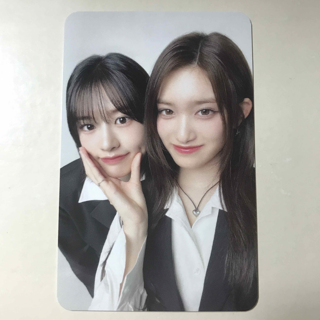 IVE ワルツ トレカ ユジン・イソ エンタメ/ホビーのCD(K-POP/アジア)の商品写真
