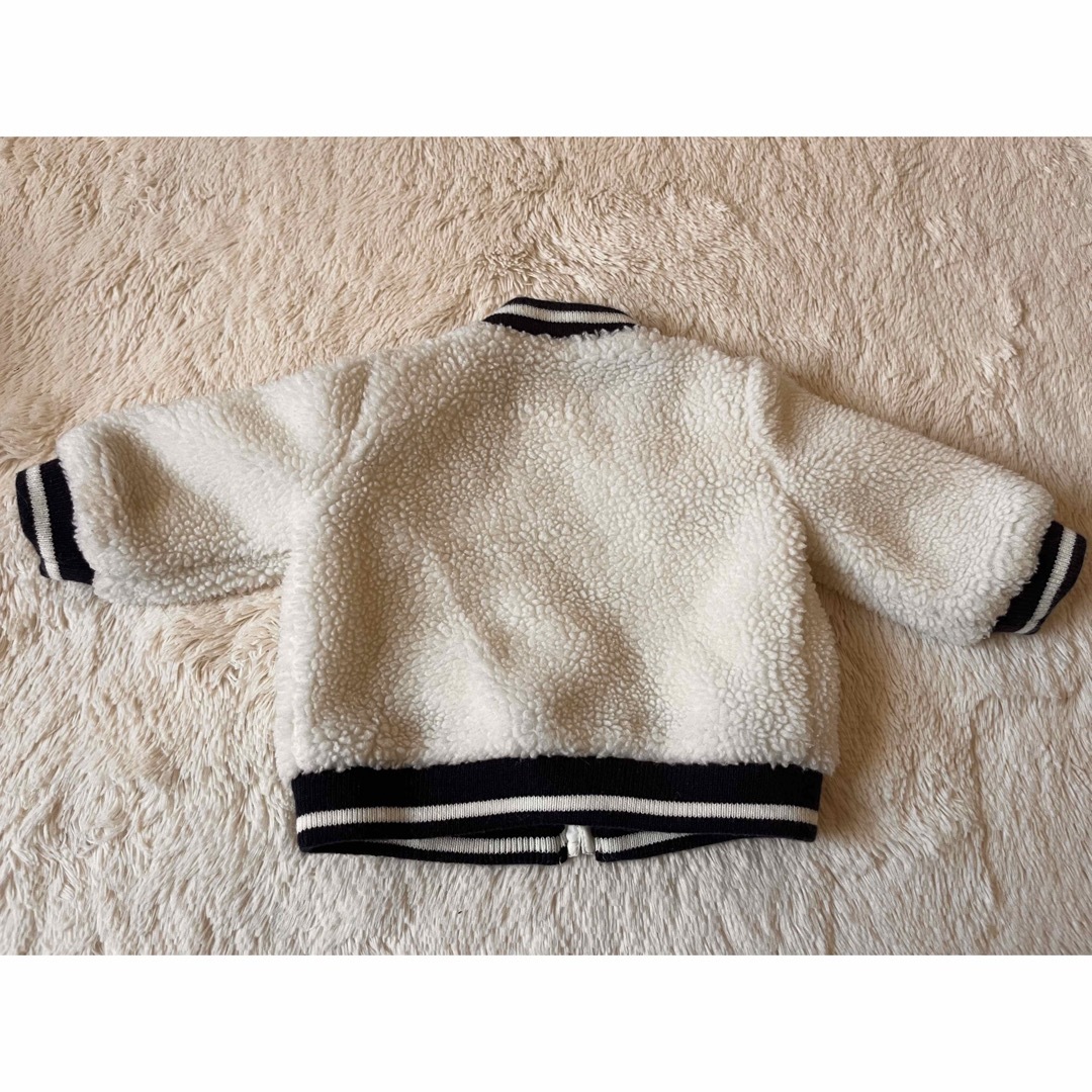 GAP(ギャップ)のGAP アウター キッズ/ベビー/マタニティのベビー服(~85cm)(ジャケット/コート)の商品写真