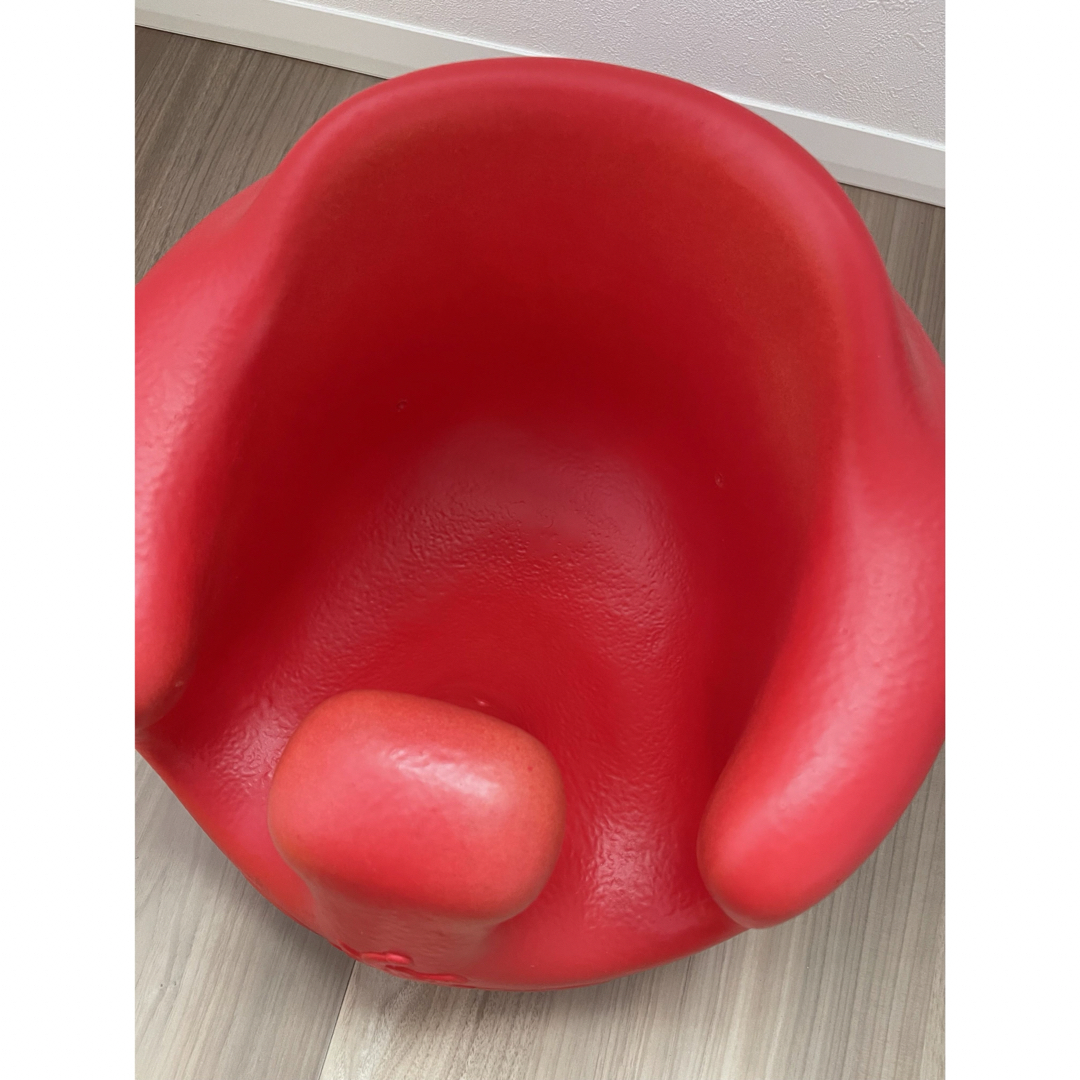 Bumbo(バンボ)のBumbo バンボ ベビーソファ レッド キッズ/ベビー/マタニティの寝具/家具(収納/チェスト)の商品写真