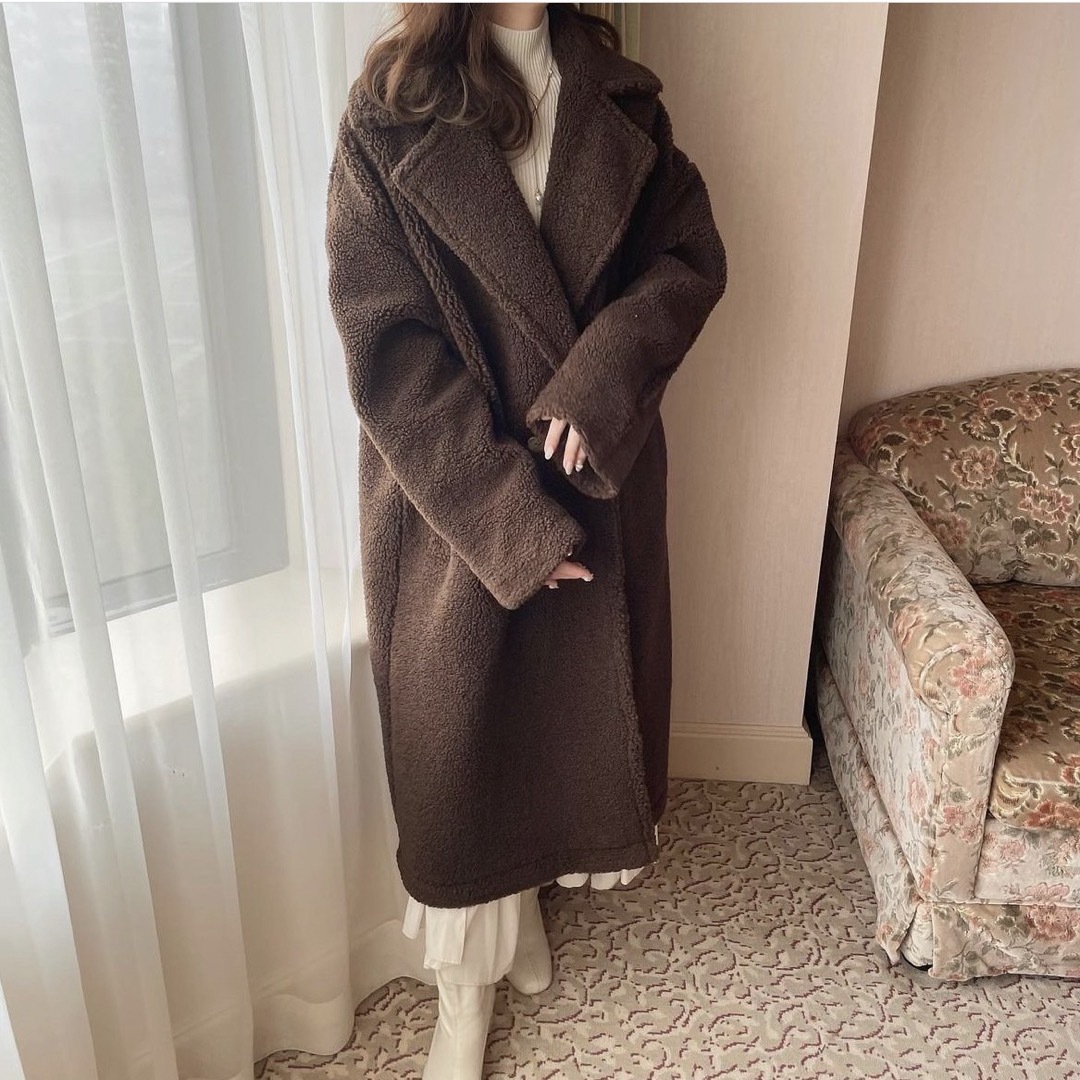 Ogue. moco moco coat  bear brown淡色女子