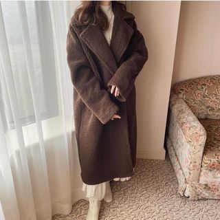 ミスティウーマン(mysty woman)のOgue. moco moco coat  bear brown(ロングコート)