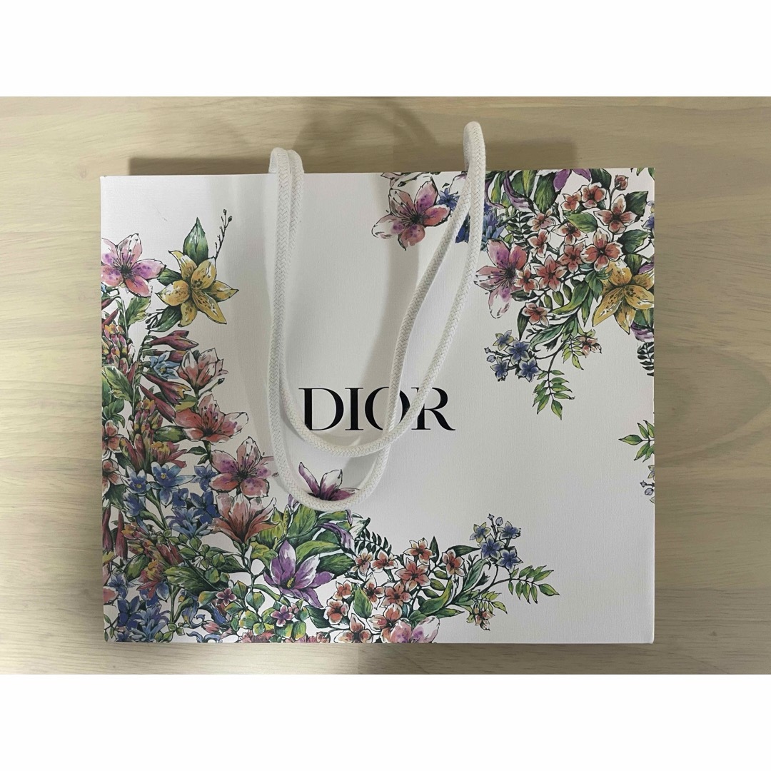 Dior - Dior ディオール 限定 花柄 2023AW 紙袋 ショッパーの Dior - Dior ディオール 限定 花柄 2023AW 紙袋 ショッパーの