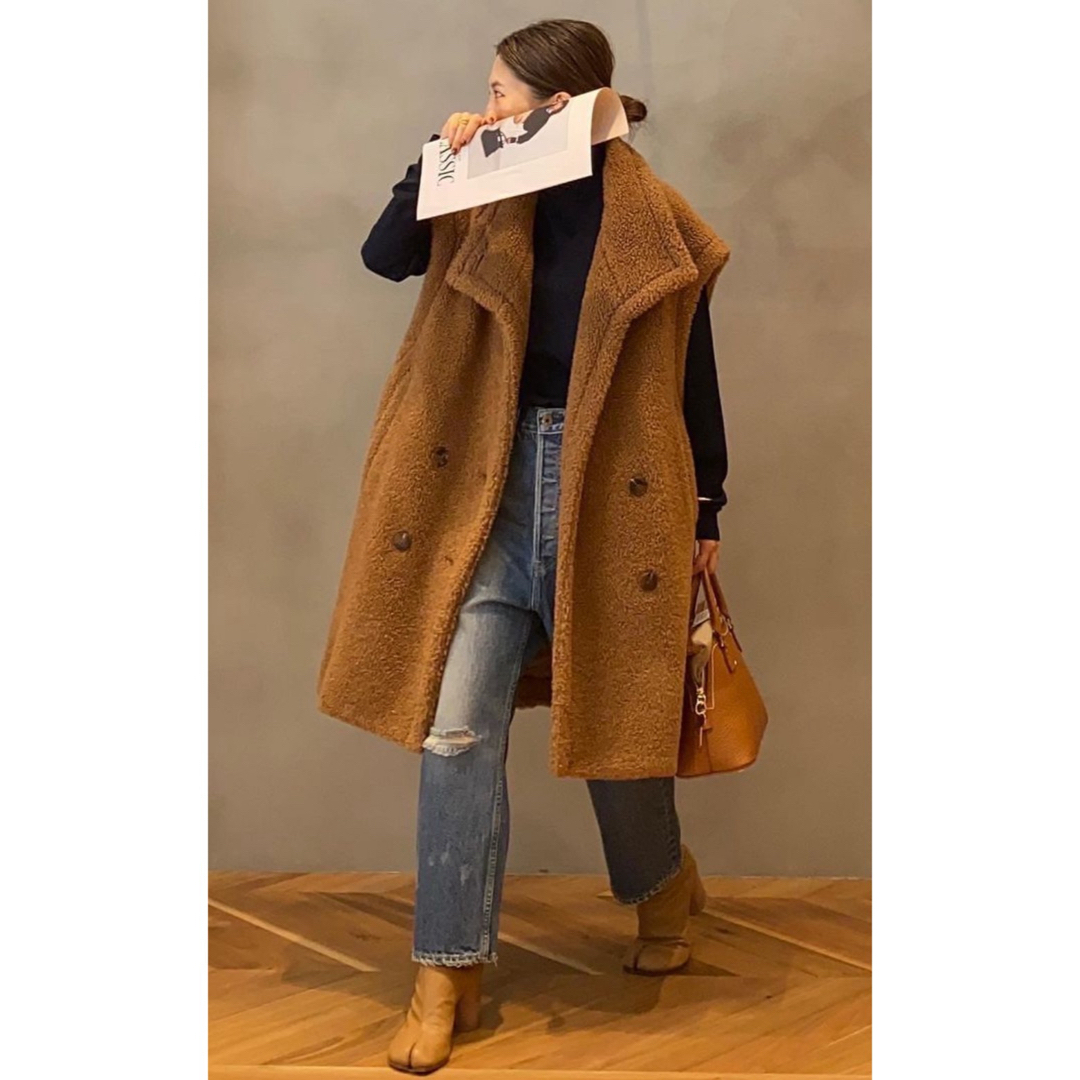 DEUXIEME CLASSE(ドゥーズィエムクラス)のCAMEL BOA ベストドゥーズィエムクラス レディースのトップス(ベスト/ジレ)の商品写真