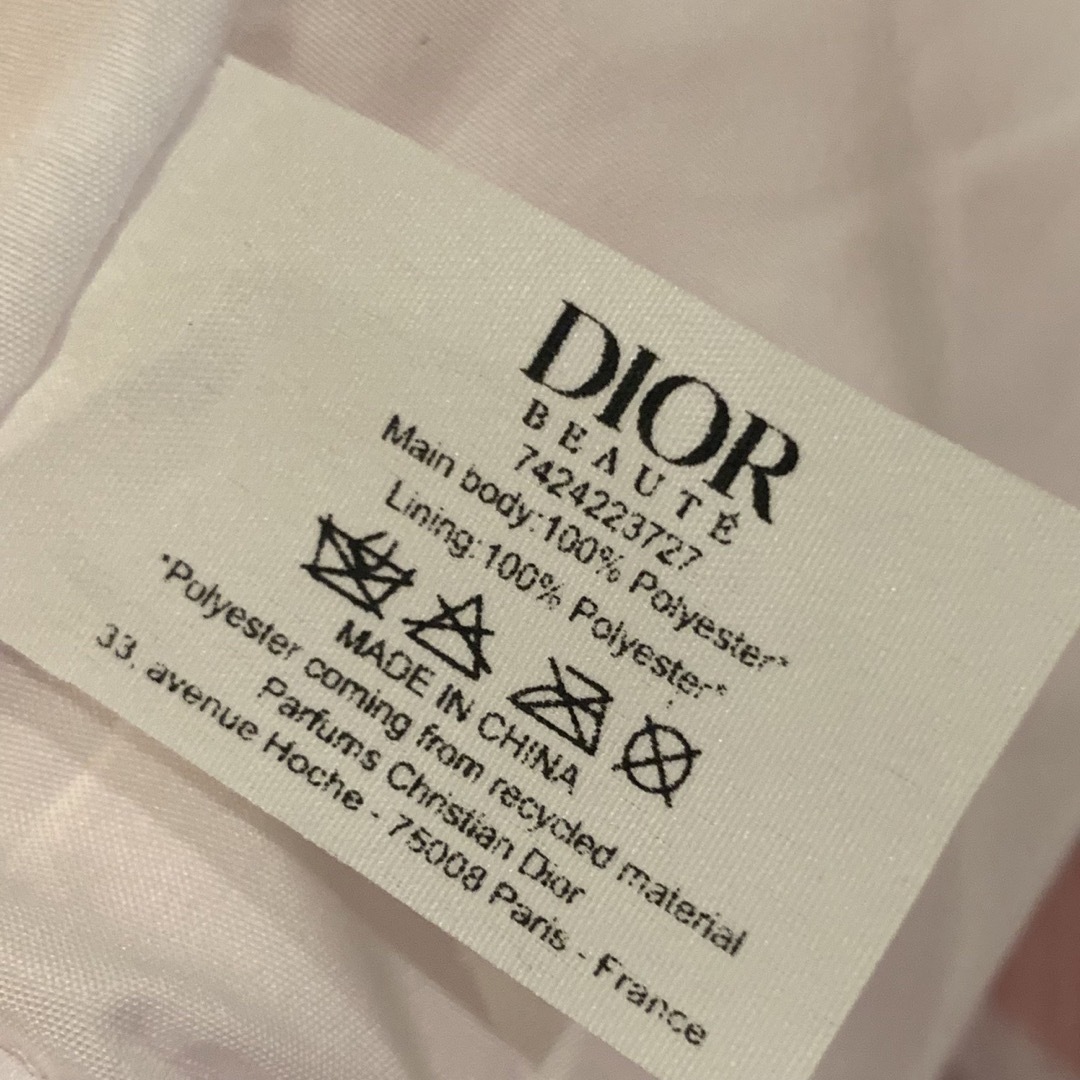 Christian Dior(クリスチャンディオール)のディオール　巾着ポーチ　ピンク　限定ノベルティ　箱なし レディースのファッション小物(ポーチ)の商品写真