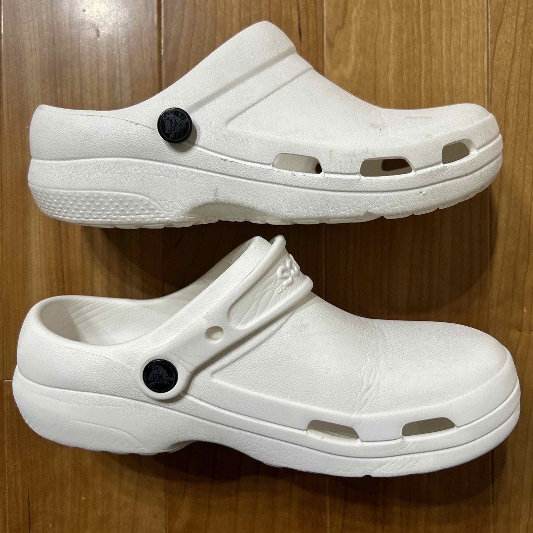 crocs(クロックス)のcrocs クロックス　サンダル　ラバーシューズ　ユニセックス　22cm レディースの靴/シューズ(サンダル)の商品写真