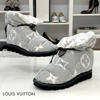 ルイヴィトン(LOUIS VUITTON)の7999 未使用 ヴィトン ピローライン モノグラム ナイロン アンクルブーツ (ブーツ)