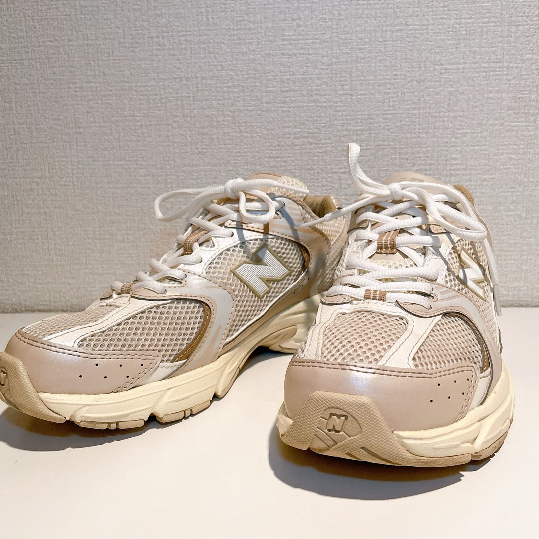 New Balance(ニューバランス)の【美品】NEW BALANCE ニューバランス MR530AA 26㎝ 韓国 レディースの靴/シューズ(スニーカー)の商品写真