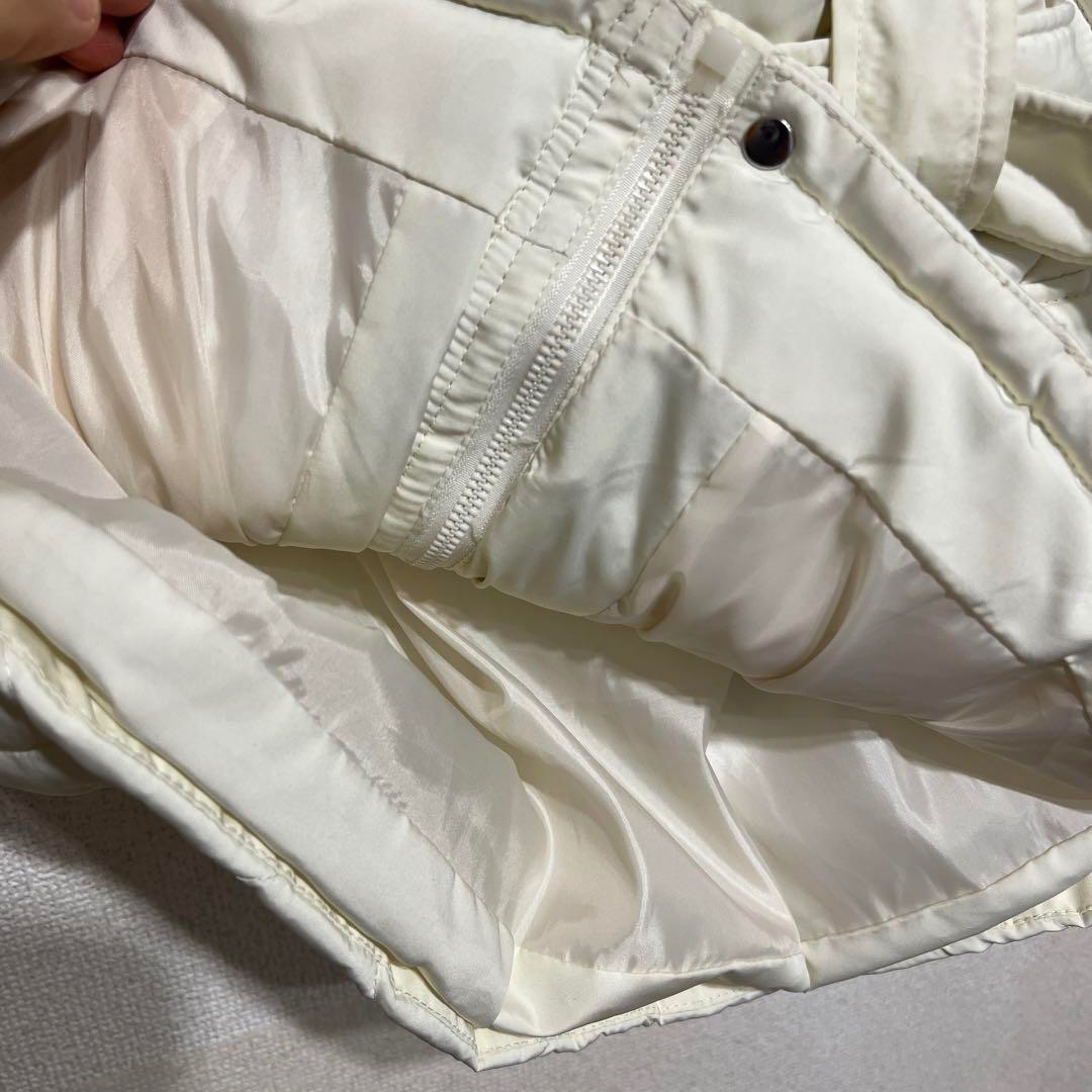 YIHAOJIA　ダウンジャケット　Sサイズ　キルティング　ホワイト レディースのジャケット/アウター(ダウンジャケット)の商品写真
