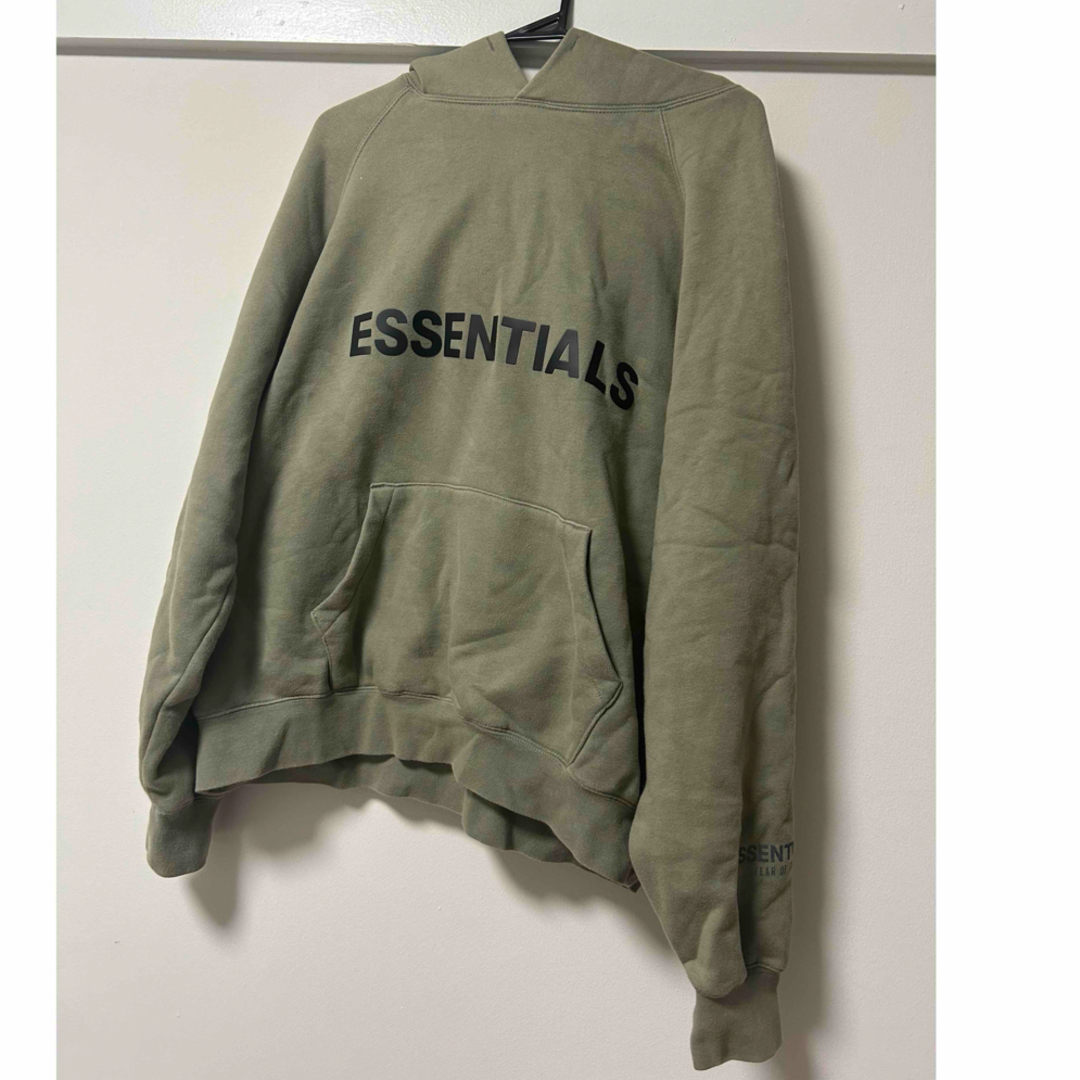 FEAR OF GOD(フィアオブゴッド)のエッセンシャルズ　ESSENTIALS パーカー　フード レディースのトップス(パーカー)の商品写真